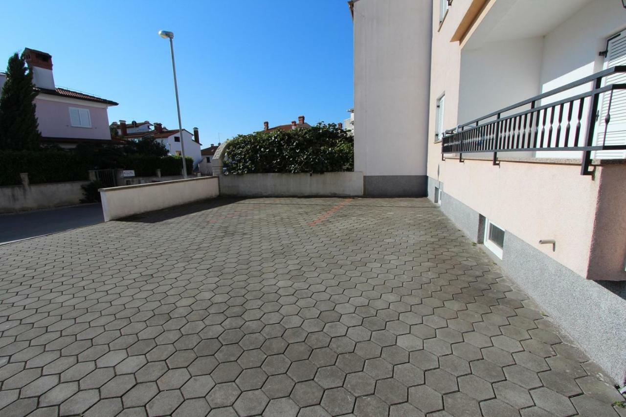 Apartments Elida 로비니 외부 사진