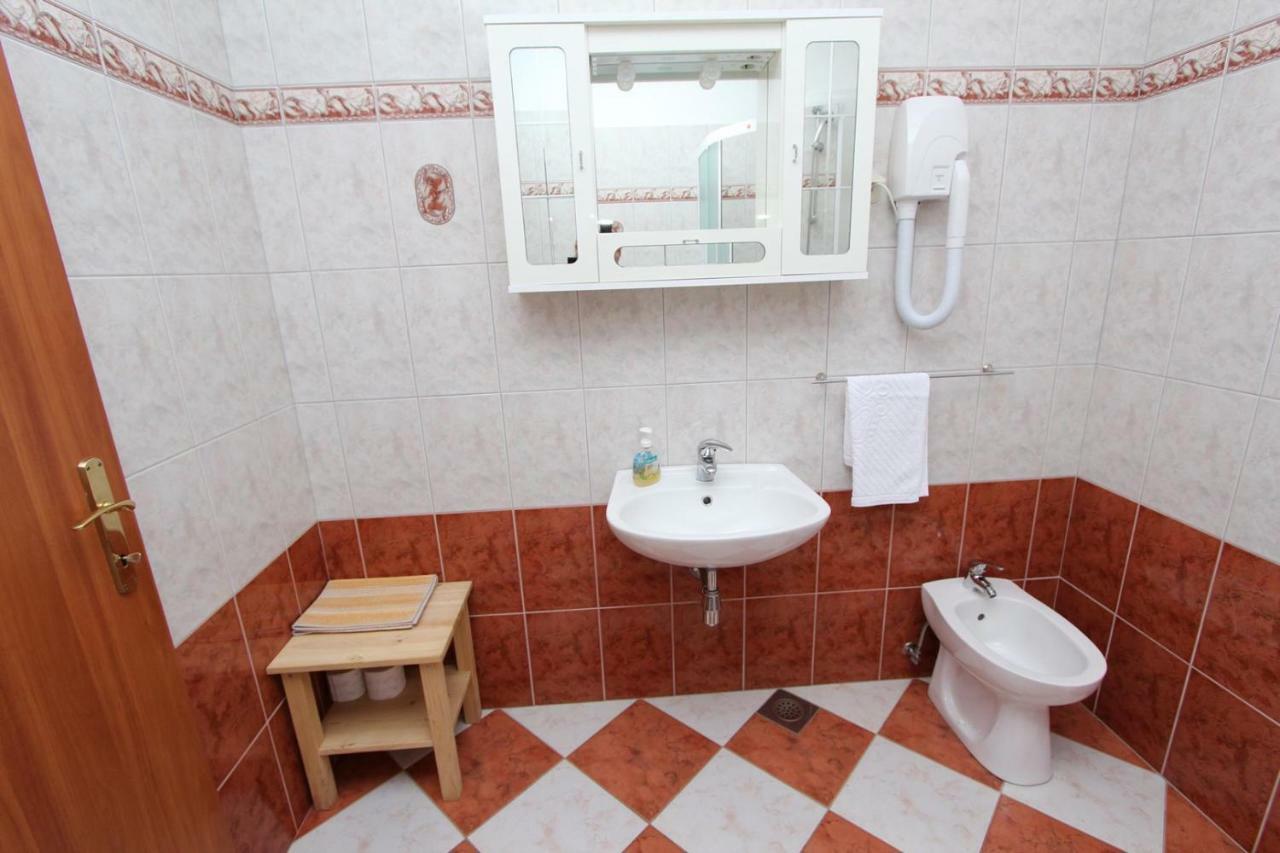 Apartments Elida 로비니 외부 사진