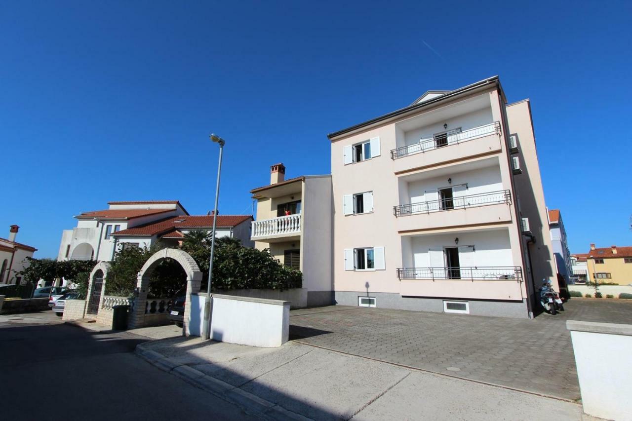 Apartments Elida 로비니 외부 사진